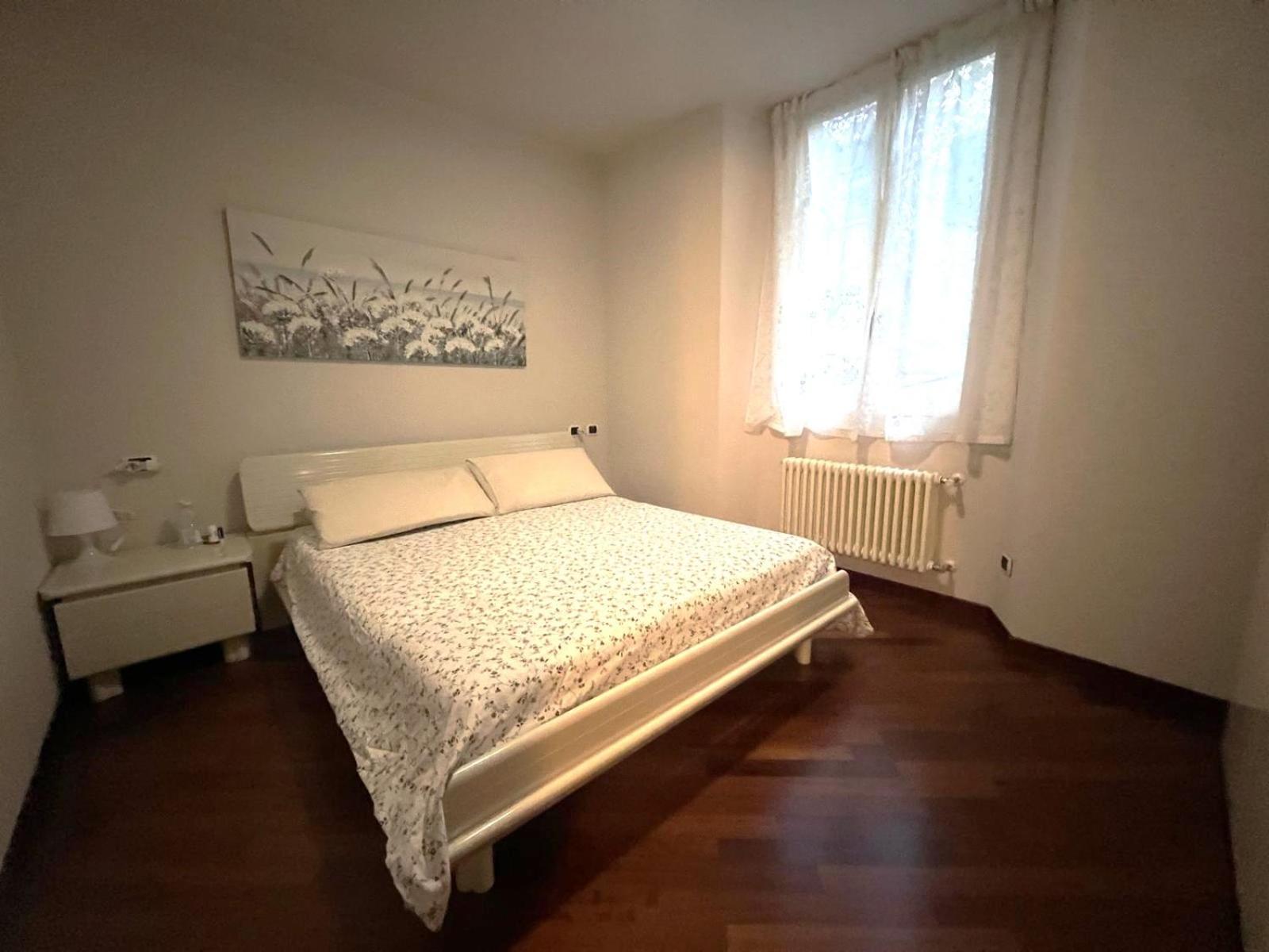 Lecco Holiday Apartment Luaran gambar